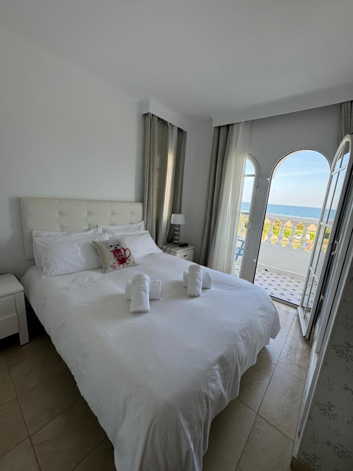 Aldea Beach, Manilva Castillo de Sabinillas Exteriér fotografie